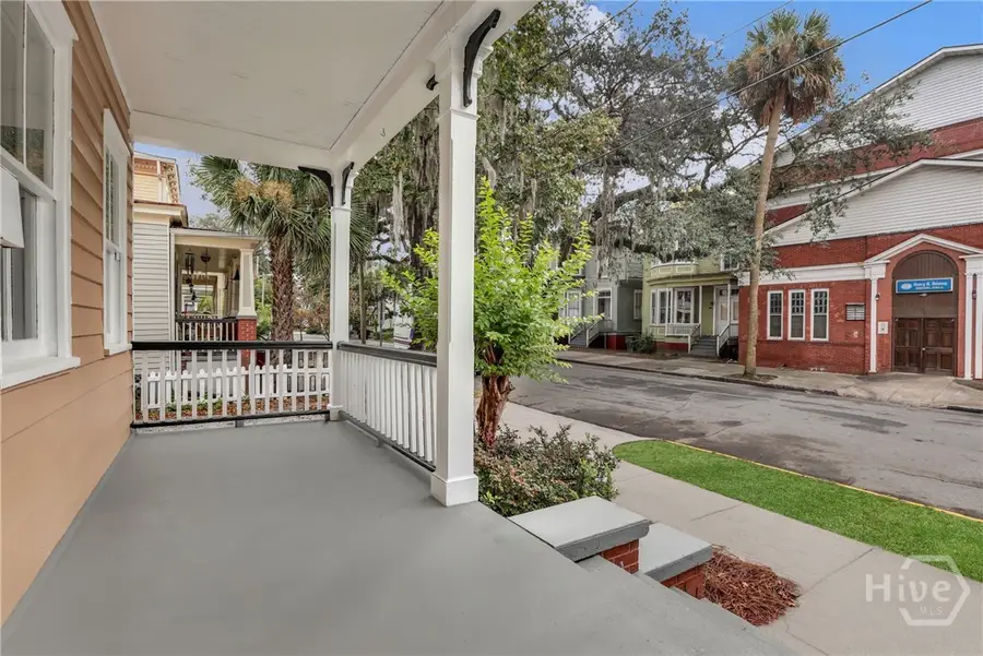 124 Brady Street, Savannah, GA 31401 - Image #2