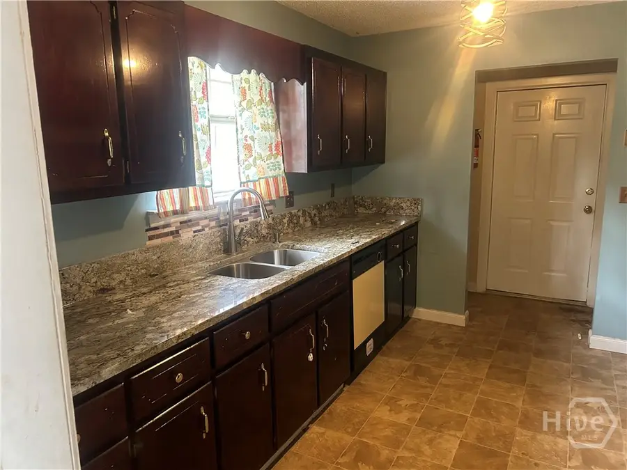 1480 Flo Zechman Drive, Hinesville, GA 31313 - Image #2