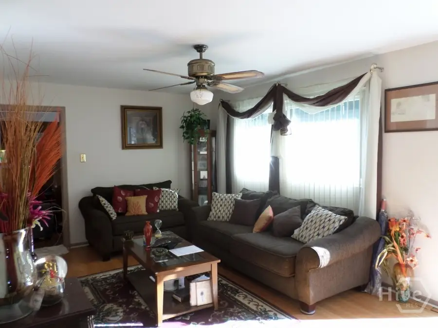 2438 E 39th Street, Savannah, GA 31404 - #2