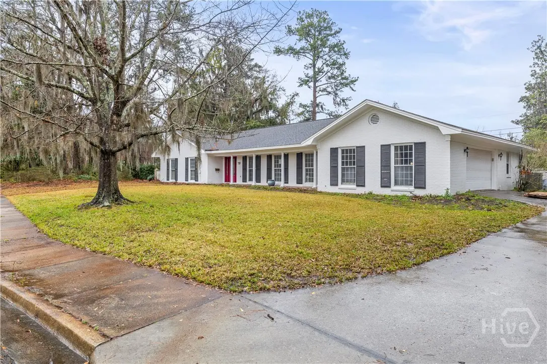 206 Stuart Street, Savannah, GA 31405 - Image #1