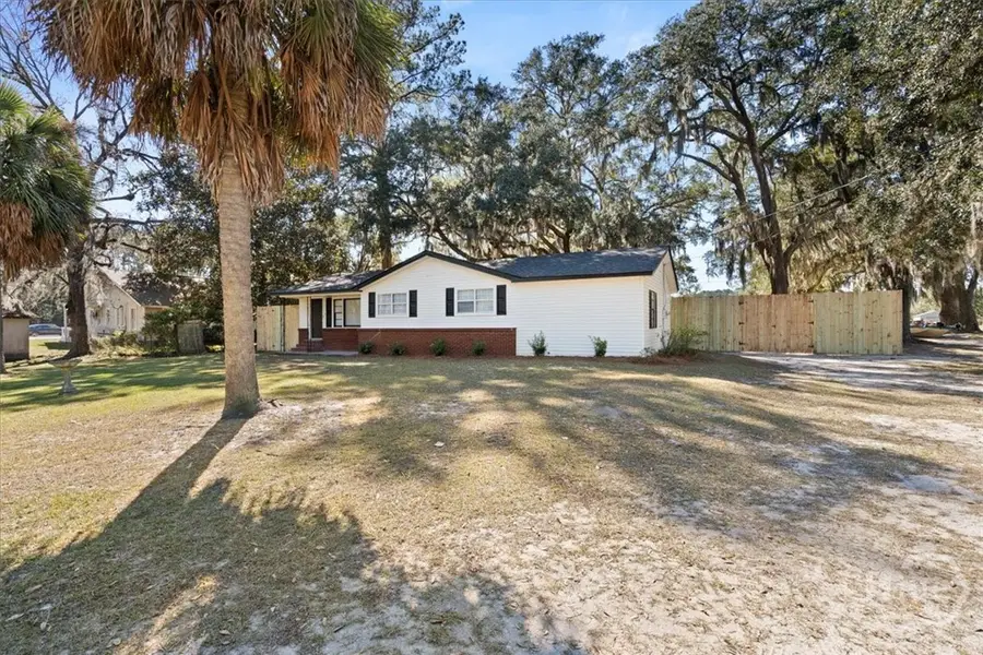 35 Oak Hill Road, Richmond Hill, GA 31324 - Image #3