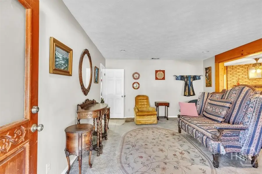 810 Walthour Road, Savannah, GA 31410 - Image #2