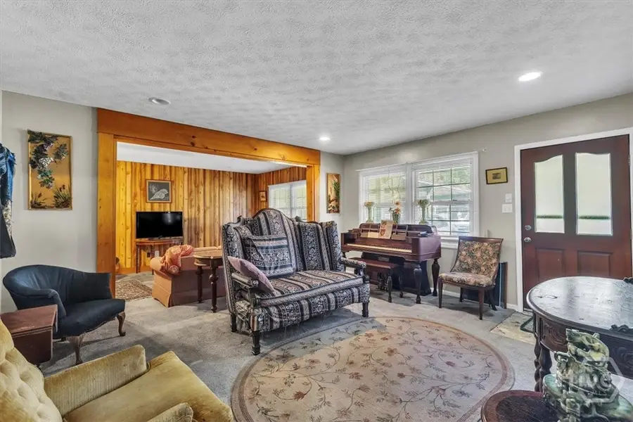 810 Walthour Road, Savannah, GA 31410 - Image #3