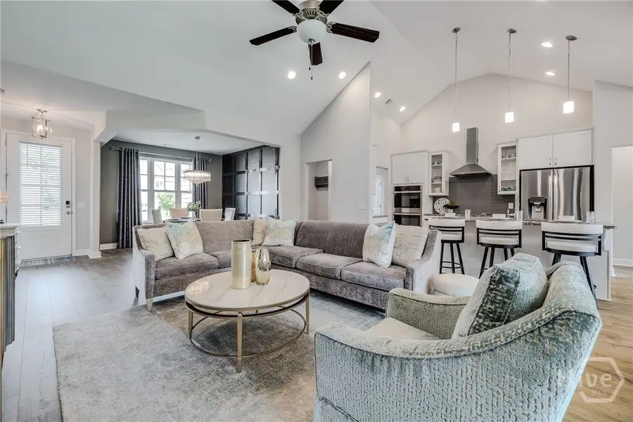 445 Highland Circle, Richmond Hill, GA 31324 - Image #2