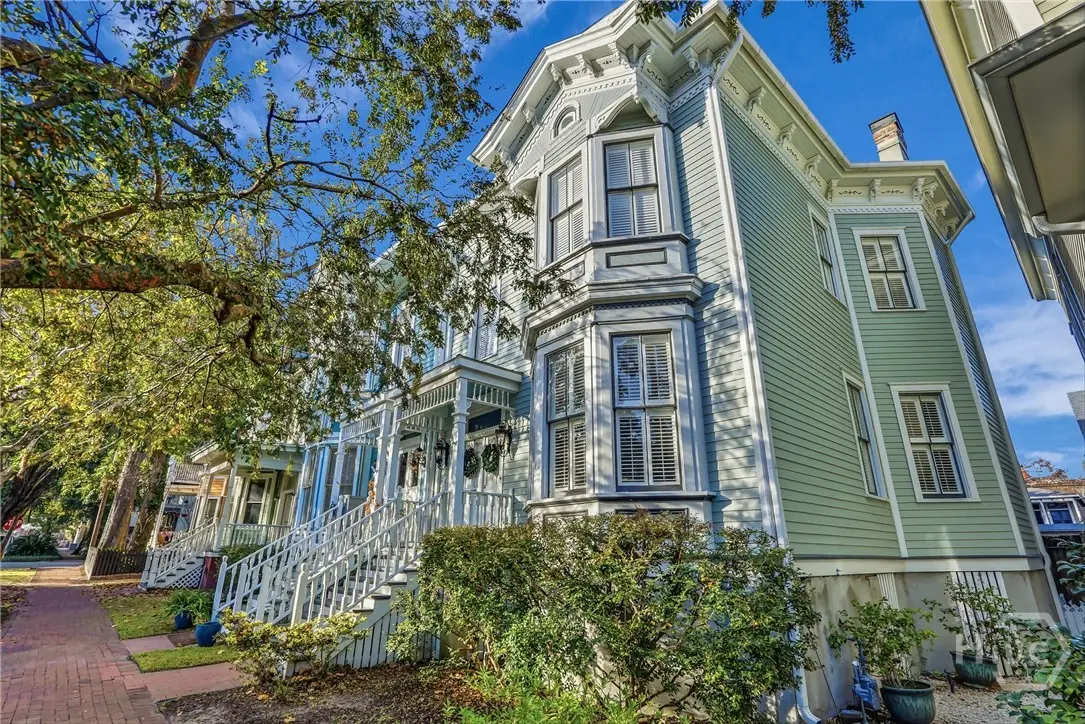 214 W Waldburg Street, Savannah, GA 31401 - Image #1