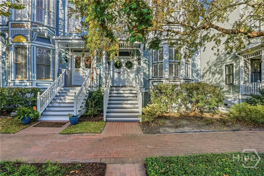 214 W Waldburg Street, Savannah, GA 31401 - Image #2