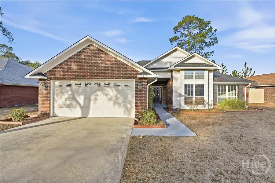 217 Slayton Circle, Hinesville, GA 31313 - Image #3