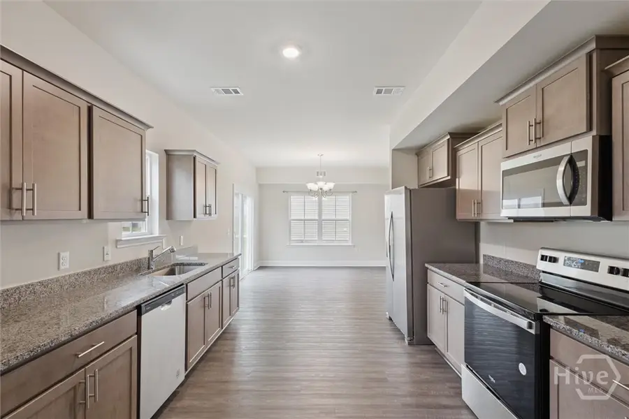 717 Mill Creek Circle, Hinesville, GA 31313 - Image #2