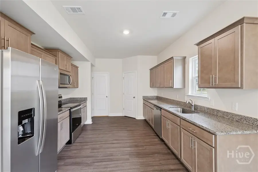 717 Mill Creek Circle, Hinesville, GA 31313 - Image #3