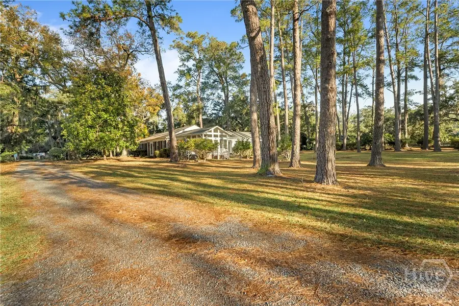 132 Schley Avenue, Savannah, GA 31419 - Image #2