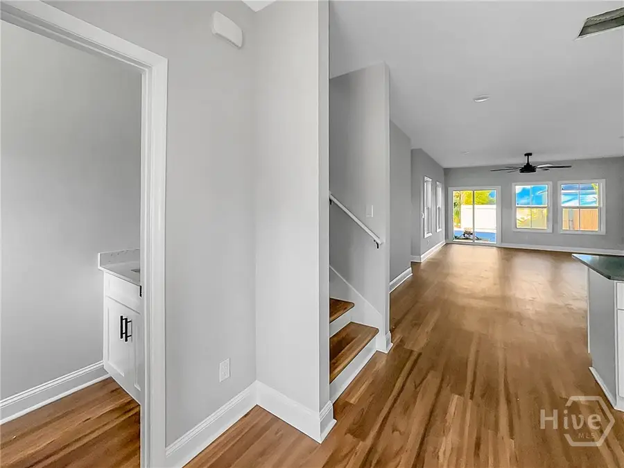 1612 Reynolds Street, Savannah, GA 31401 - Image #2