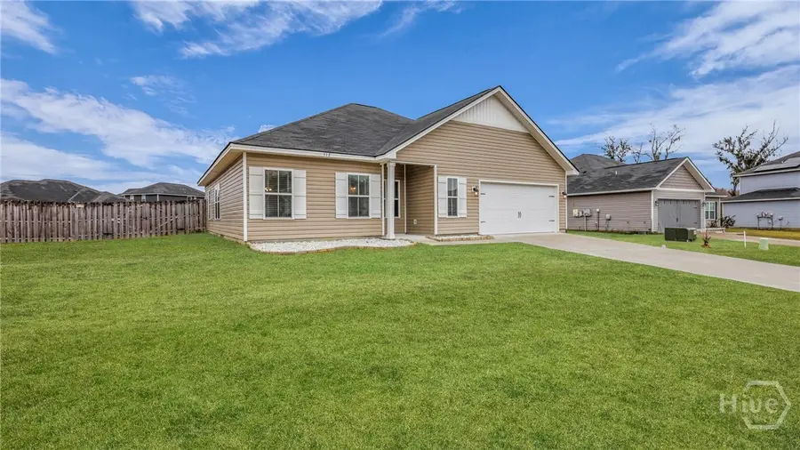 512 Meloney Drive, Hinesville, GA 31313 - Image #2