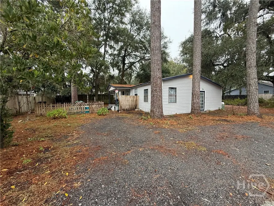 316 Edgewater Road, Savannah, GA 31406 - Image #3