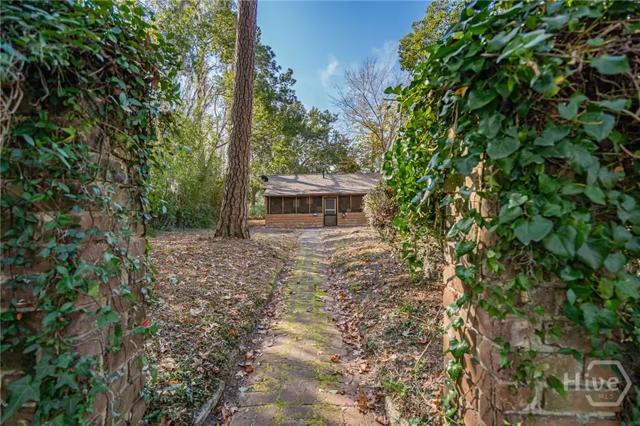 1417 E 42nd Street, Savannah, GA 31404 - Image #2