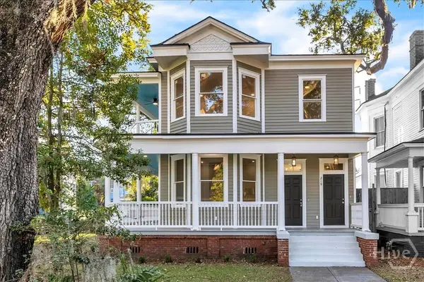 217/219 W 36th, Savannah, GA 31404