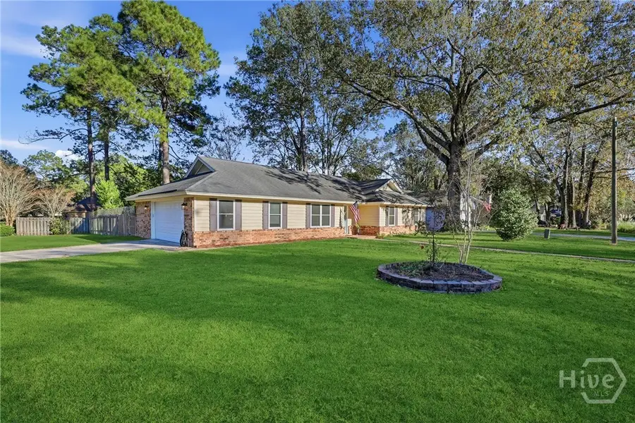 102 E Sagebrush Lane, Savannah, GA 31419 - Image #3