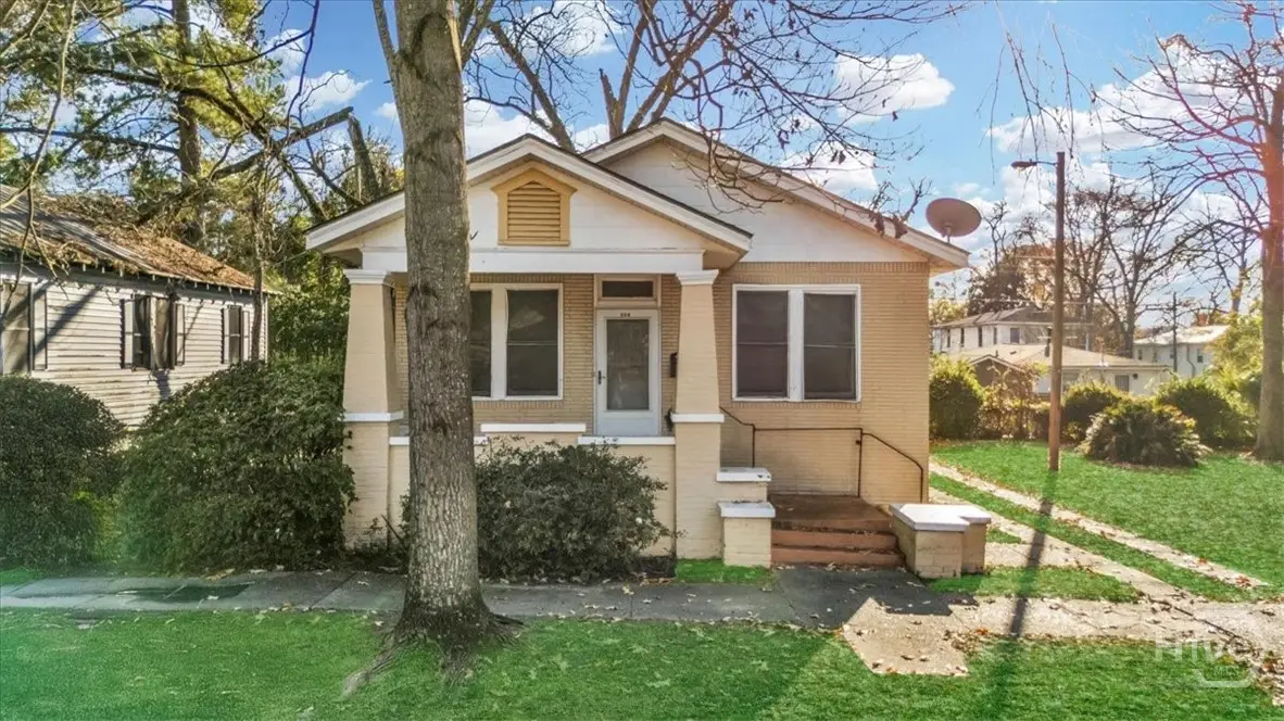 905 W 41st Street, Savannah, GA 31415 - Image #1