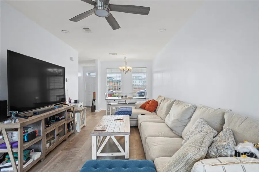 519 Forsyth Drive, Hinesville, GA 31313 - Image #3