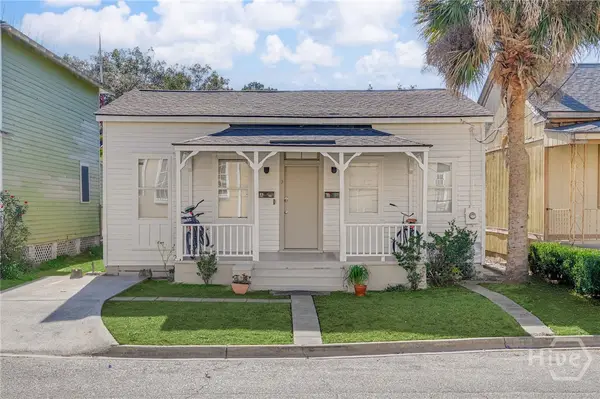 9 W 48th Street, Savannah, GA 31405