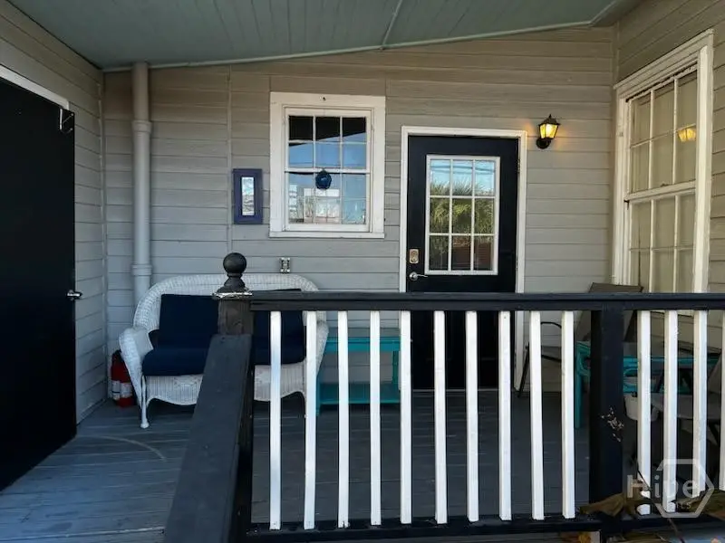 524 E Gwinnett Lane, Savannah, GA 31401 - Image #2