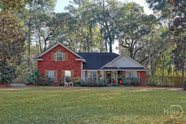 346 Sayle Lane, Richmond Hill, GA 31324