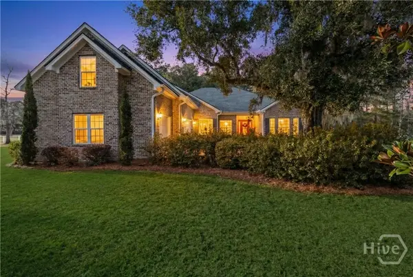 102 Steeple Lane, Richmond Hill, GA 31324