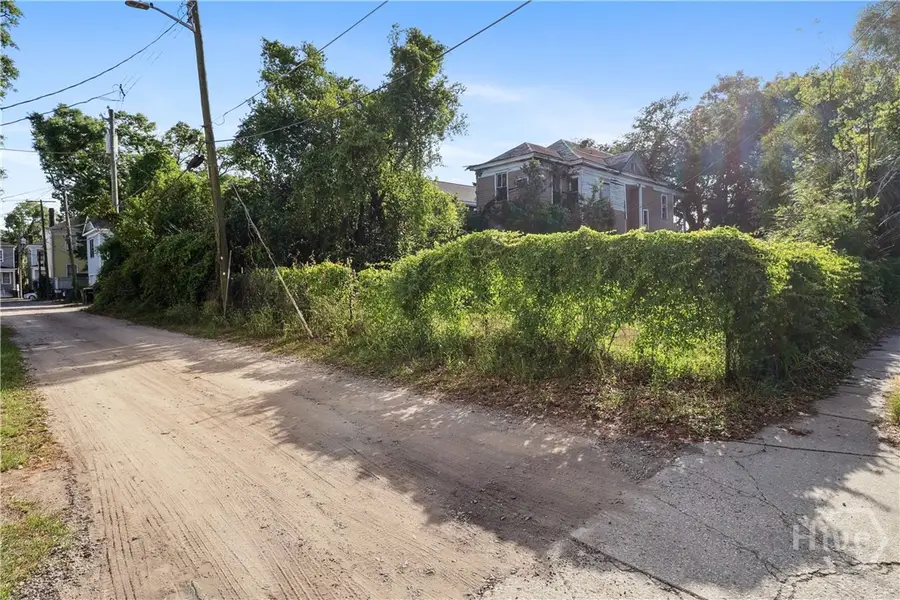 1706 Barnard Street, Savannah, GA 31401 - Image #2