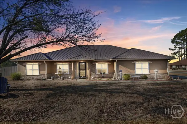 1897 Stonehenge Drive, Hinesville, GA 31313