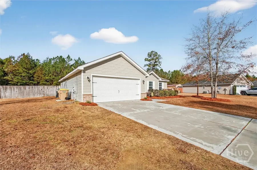 200 Abigail Circle, Ellabell, GA 31308 - Image #3