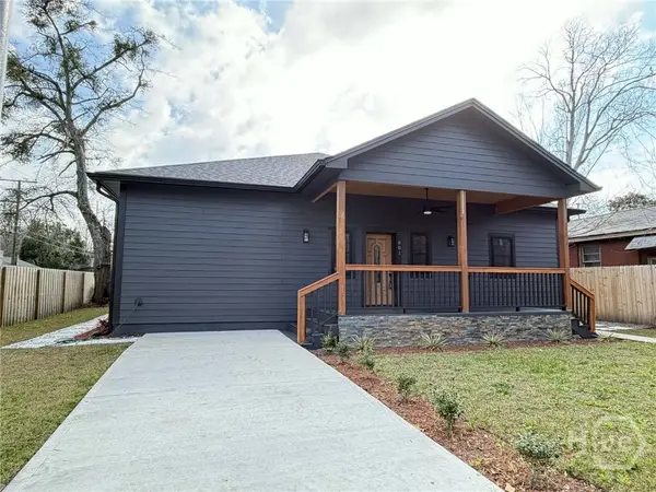 801 W 50th Street, Savannah, GA 31405