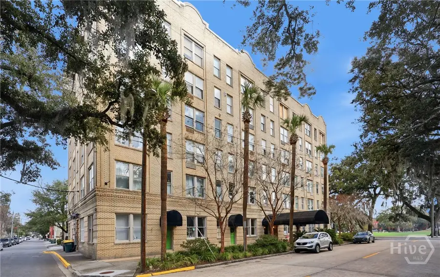 106 W Gwinnett Street #5F, Savannah, GA 31401 - #3
