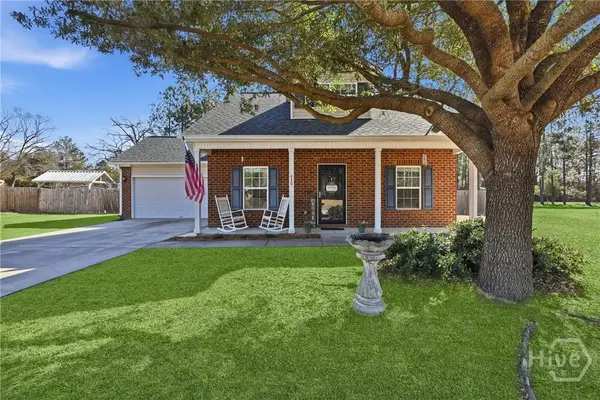 430 Creekside Circle, Ellabell, GA 31308