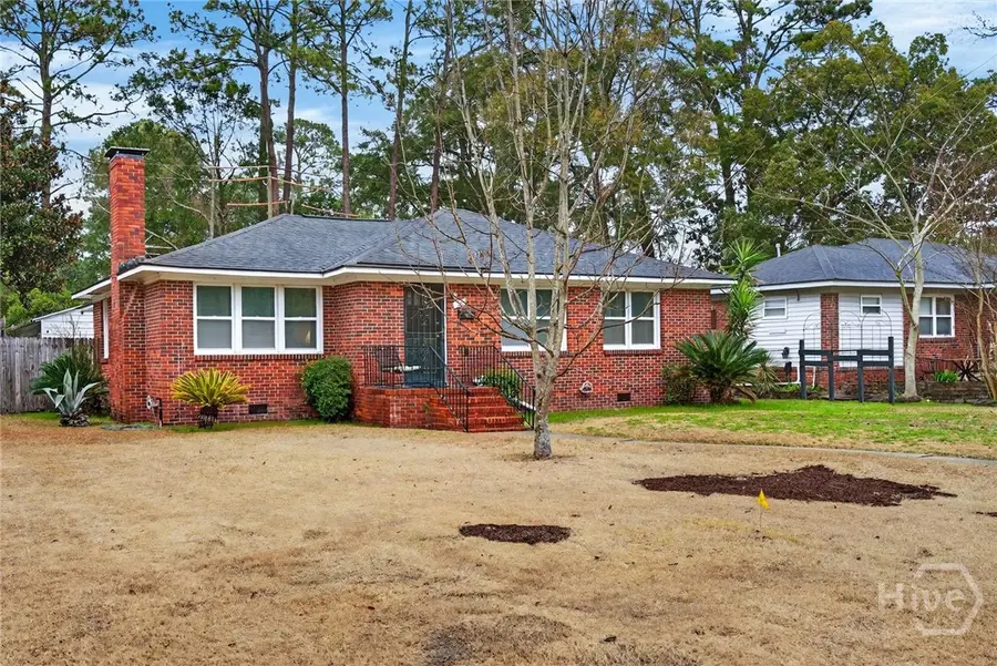 116 E 66th Street, Savannah, GA 31405 - #2