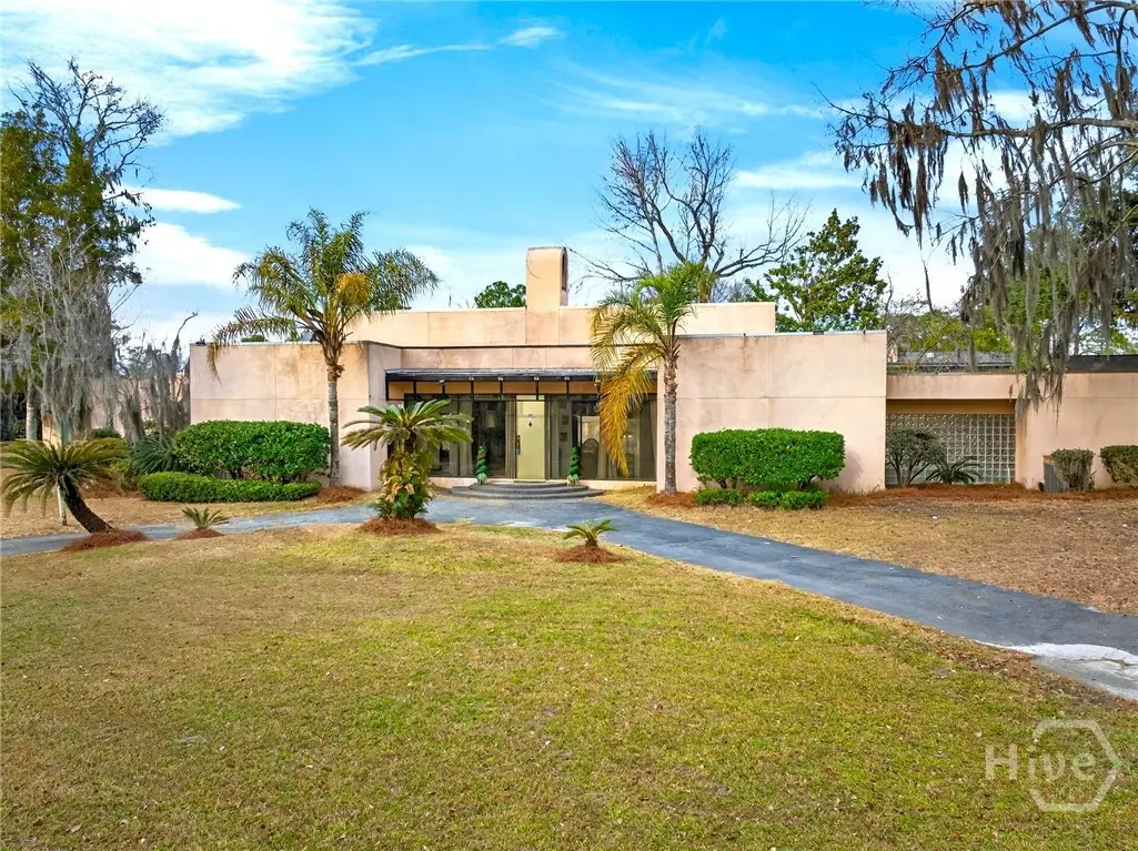 102 Stuart Street, Savannah, GA 31405 - #1