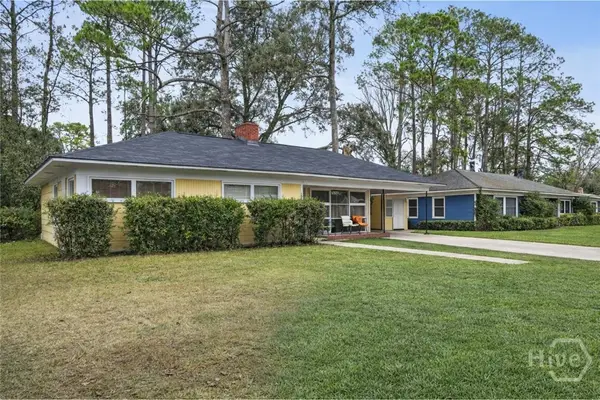 2348 Toussaint Avenue, Savannah, GA 31404