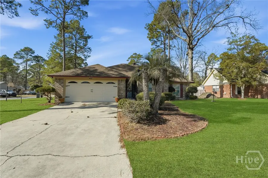 915 Mandarin Drive, Hinesville, GA 31313 - #2