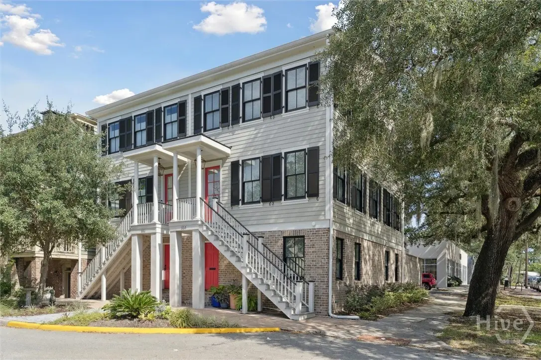 554 E Mcdonough Street, Savannah, GA 31401 - #1