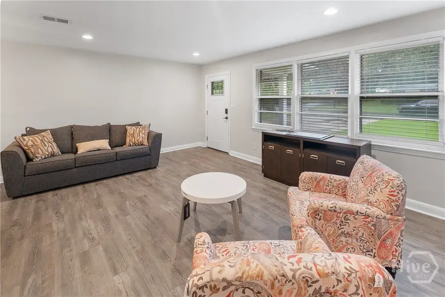 5435 Speir Street, Savannah, GA 31406 - #3