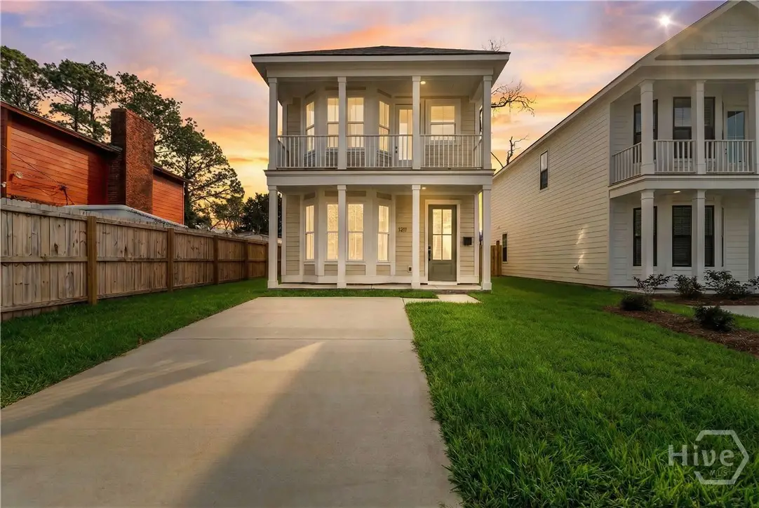 1211 E 34th Street, Savannah, GA 31404 - #1