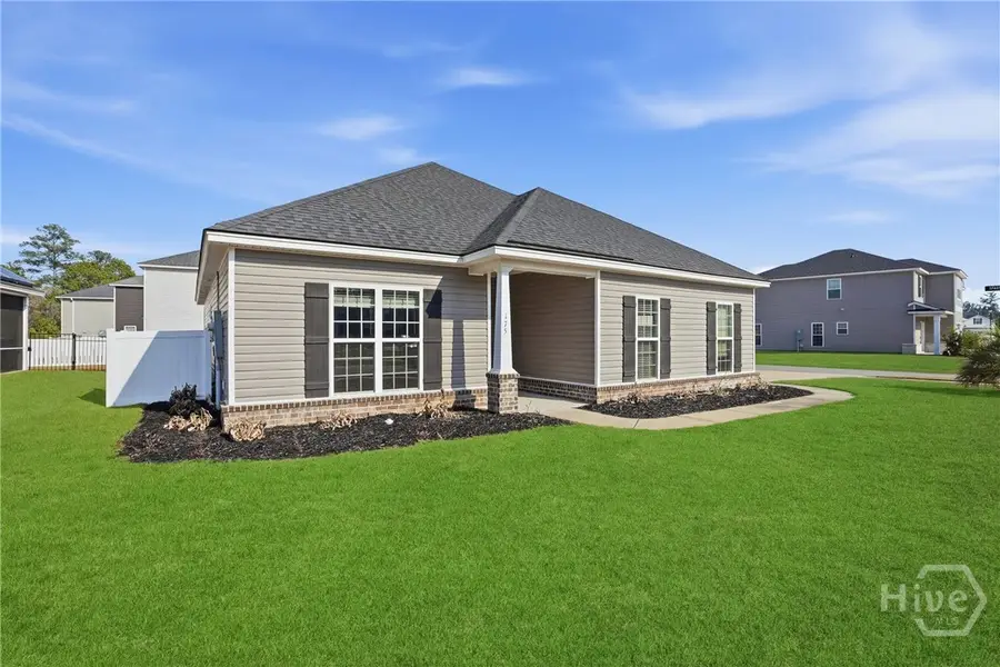 175 James Drive, Richmond Hill, GA 31324 - #2