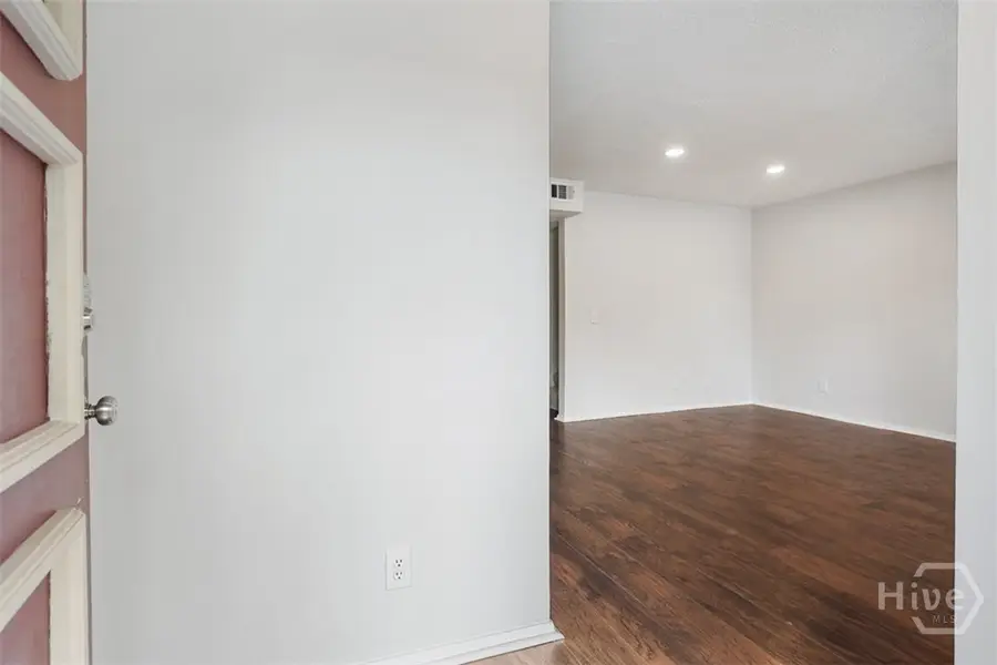 459 Mall #68, Savannah, GA 31406 - #3