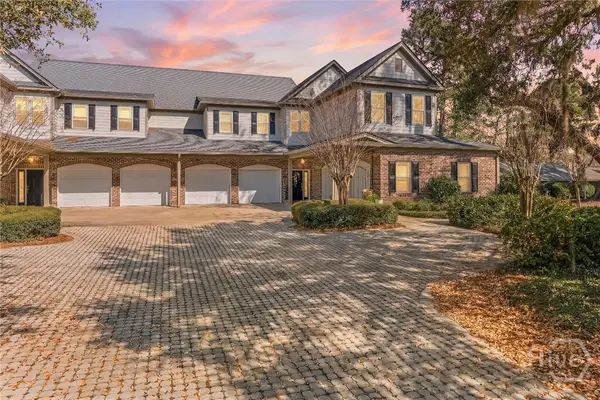 704 River Oaks Drive, Richmond Hill, GA 31324