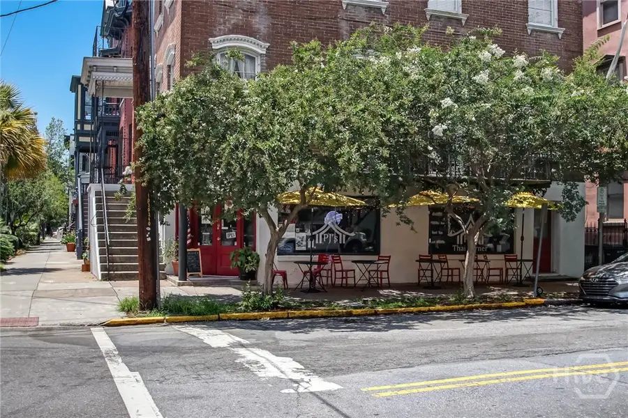 132 E Oglethorpe Avenue, Savannah, GA 31401 - #2