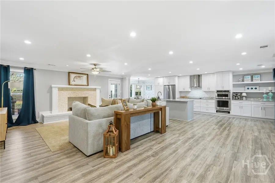 214 N Cromwell Road, Savannah, GA 31410 - #3