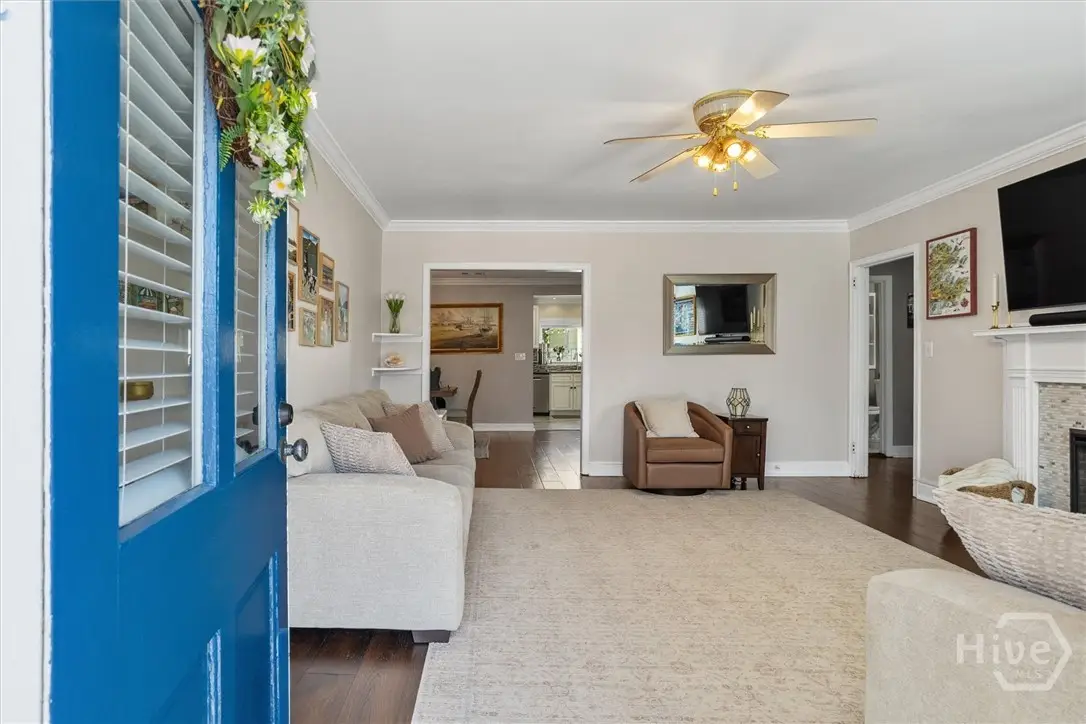 312 E 58th Street, Savannah, GA 31405 - #1