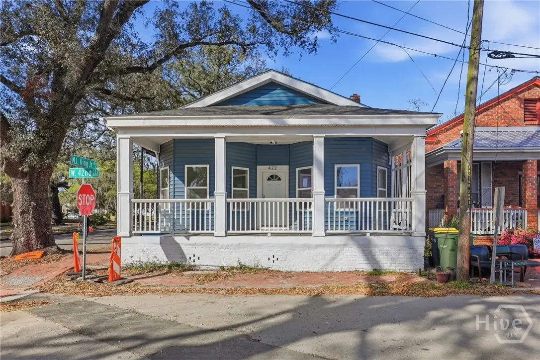 422 W 42nd Street, Savannah, GA 31401 - #1