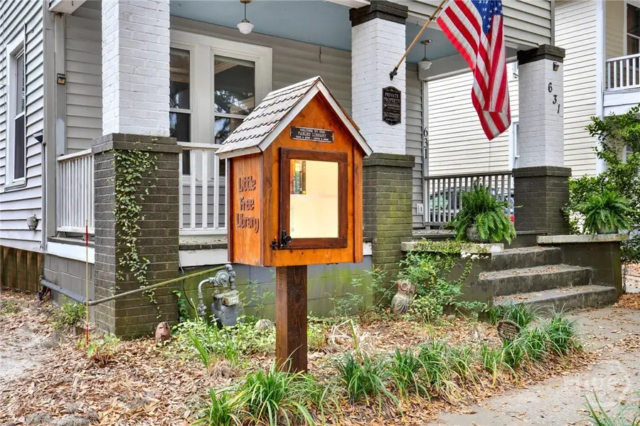 631 E 37th Street, Savannah, GA 31401 - #3