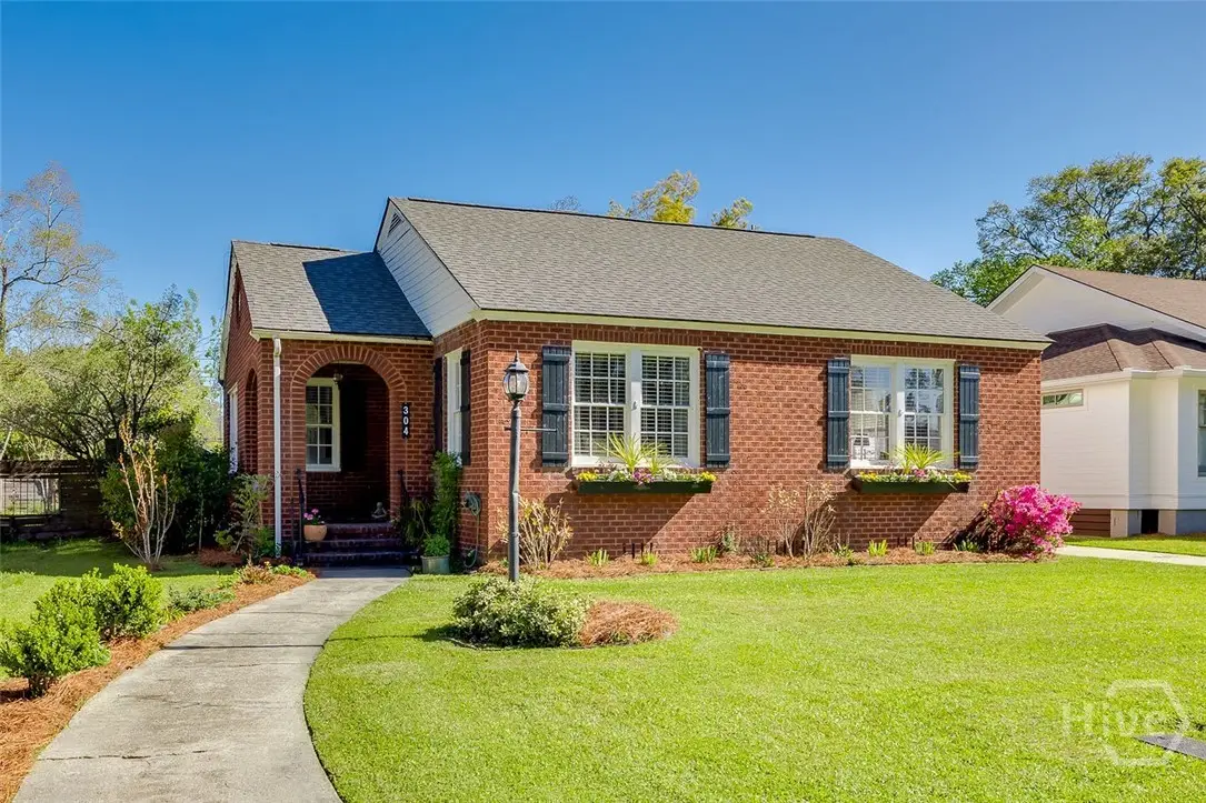 304 E 57th Street, Savannah, GA 31405 - #1