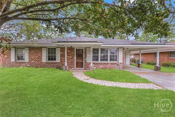 164 Azalea Avenue, Savannah, GA 31408