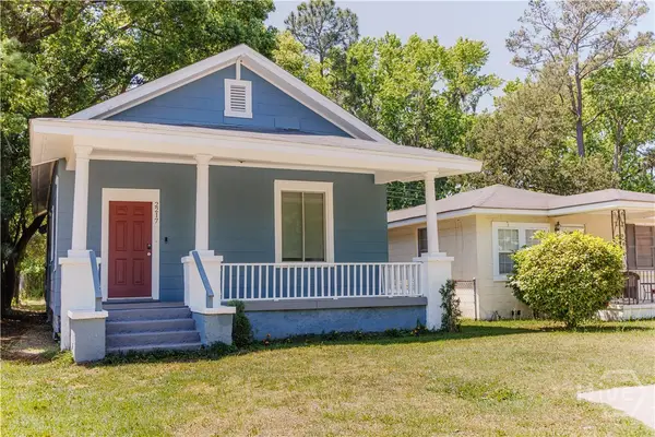 2217 Bolling Street, Savannah, GA 31404